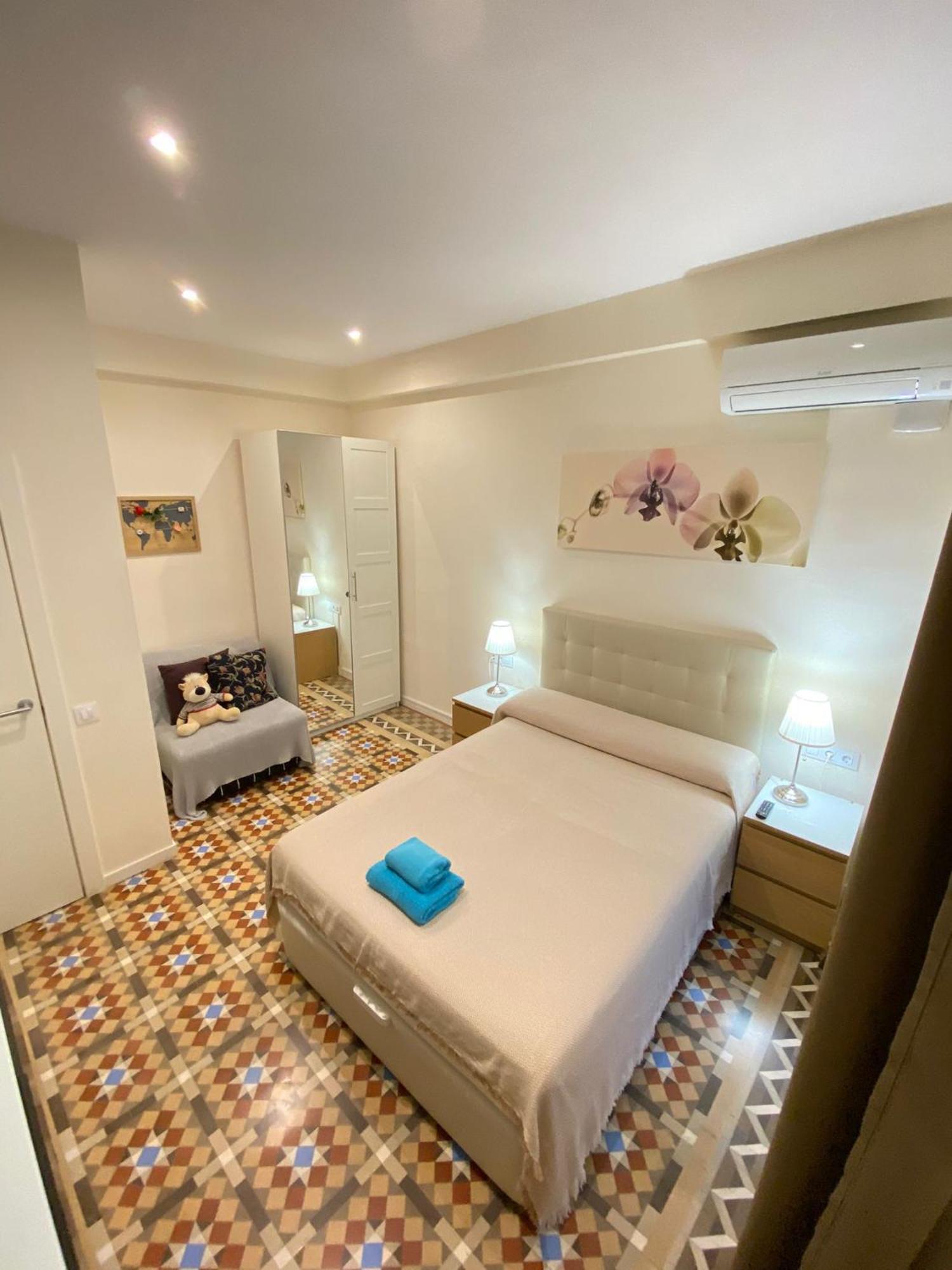 Rooms Balmes Barcelona Exterior photo